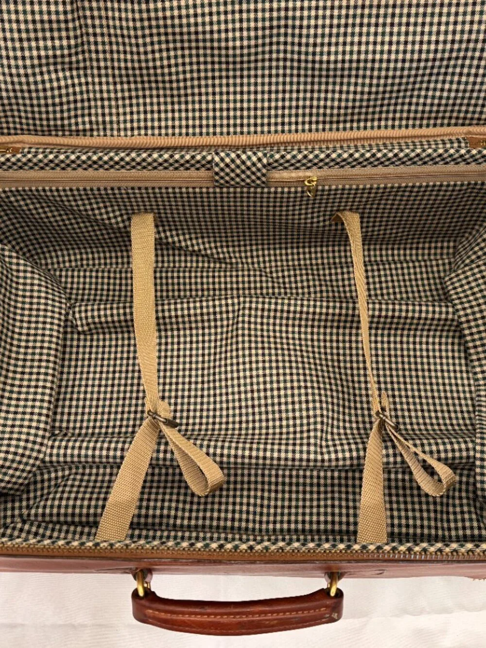 Ghurka No. 51 Traveler Vintage Leather Wheeled Suitcase